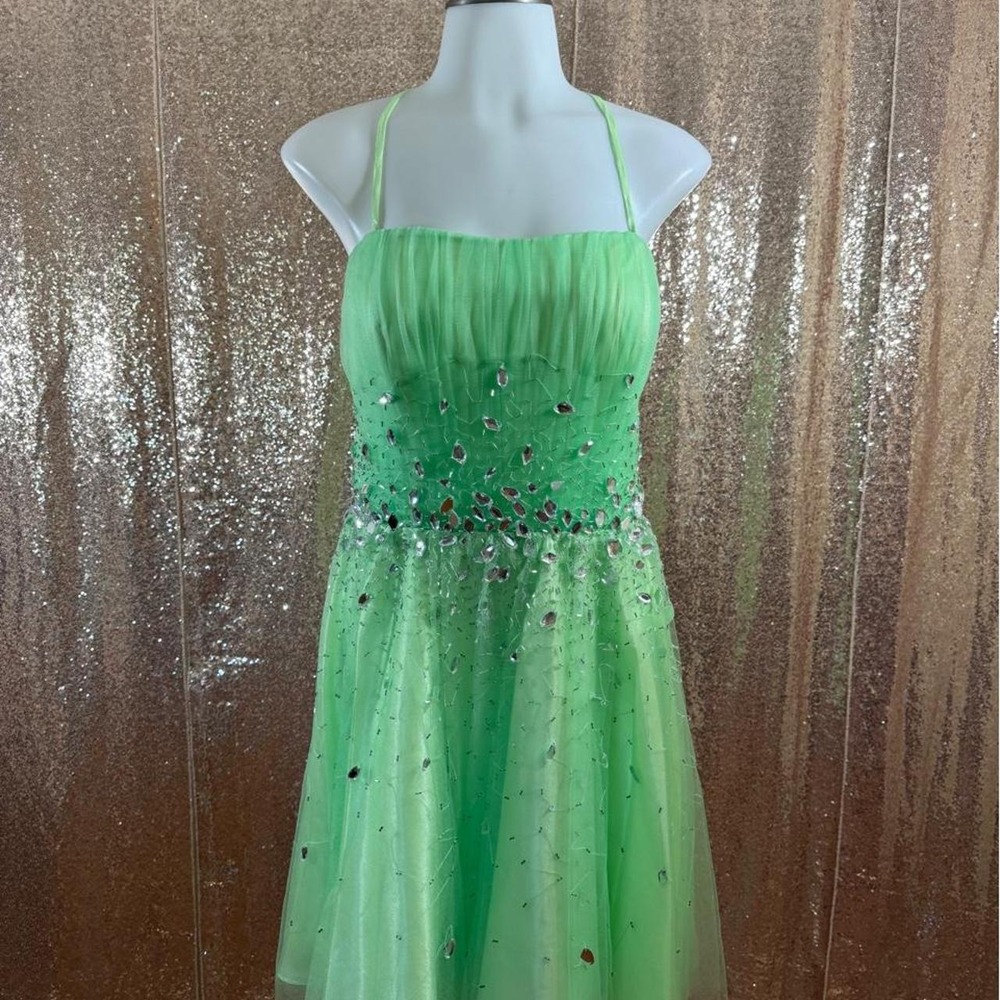 NWT Lime Green Beaded Rhinestone Halter Formal Homecoming Dress/Size 2XL